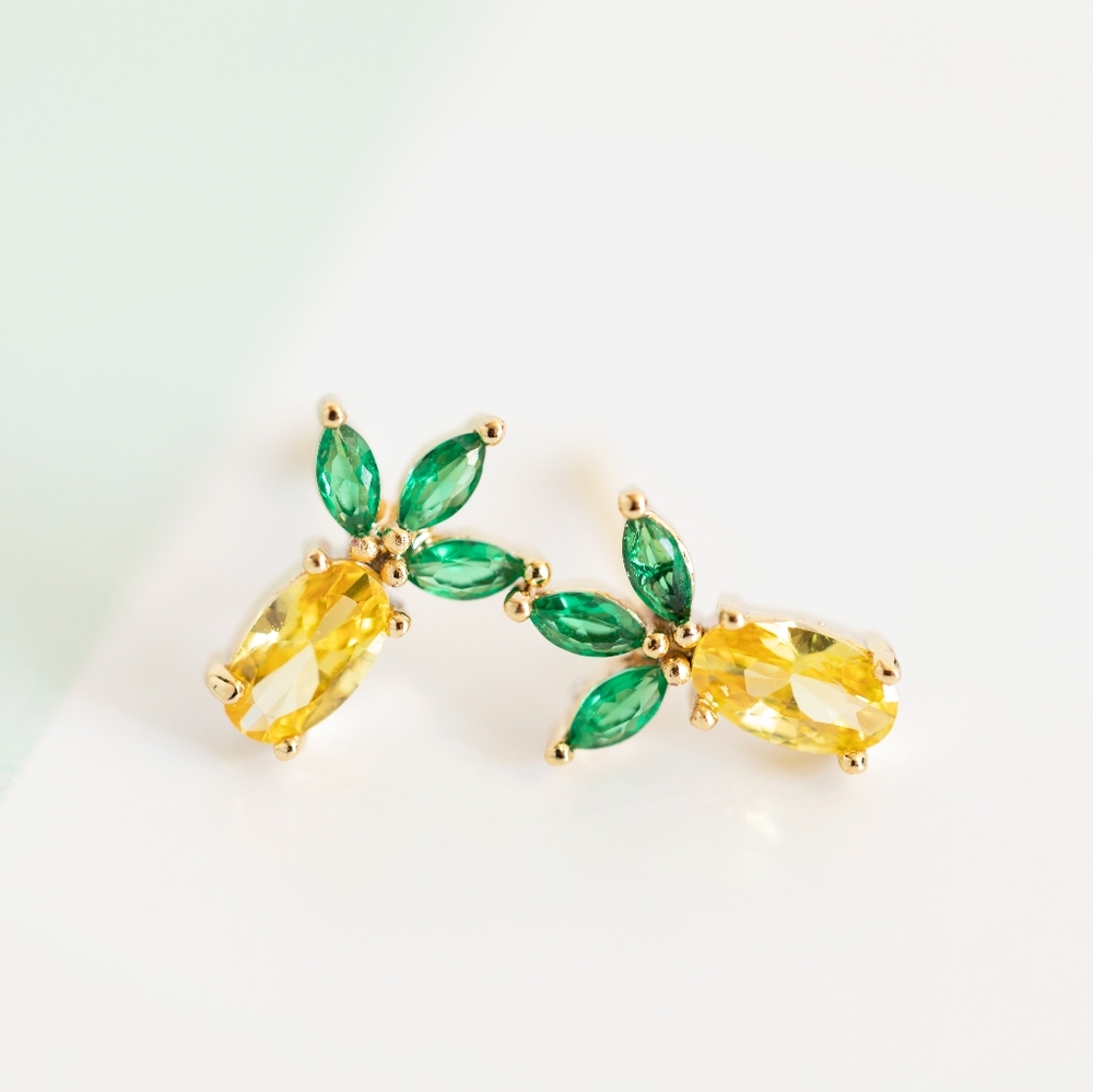 Pineapple Studs (S925)